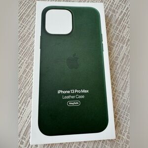 Apple iPhone 13 Green Leather Case, New in Box